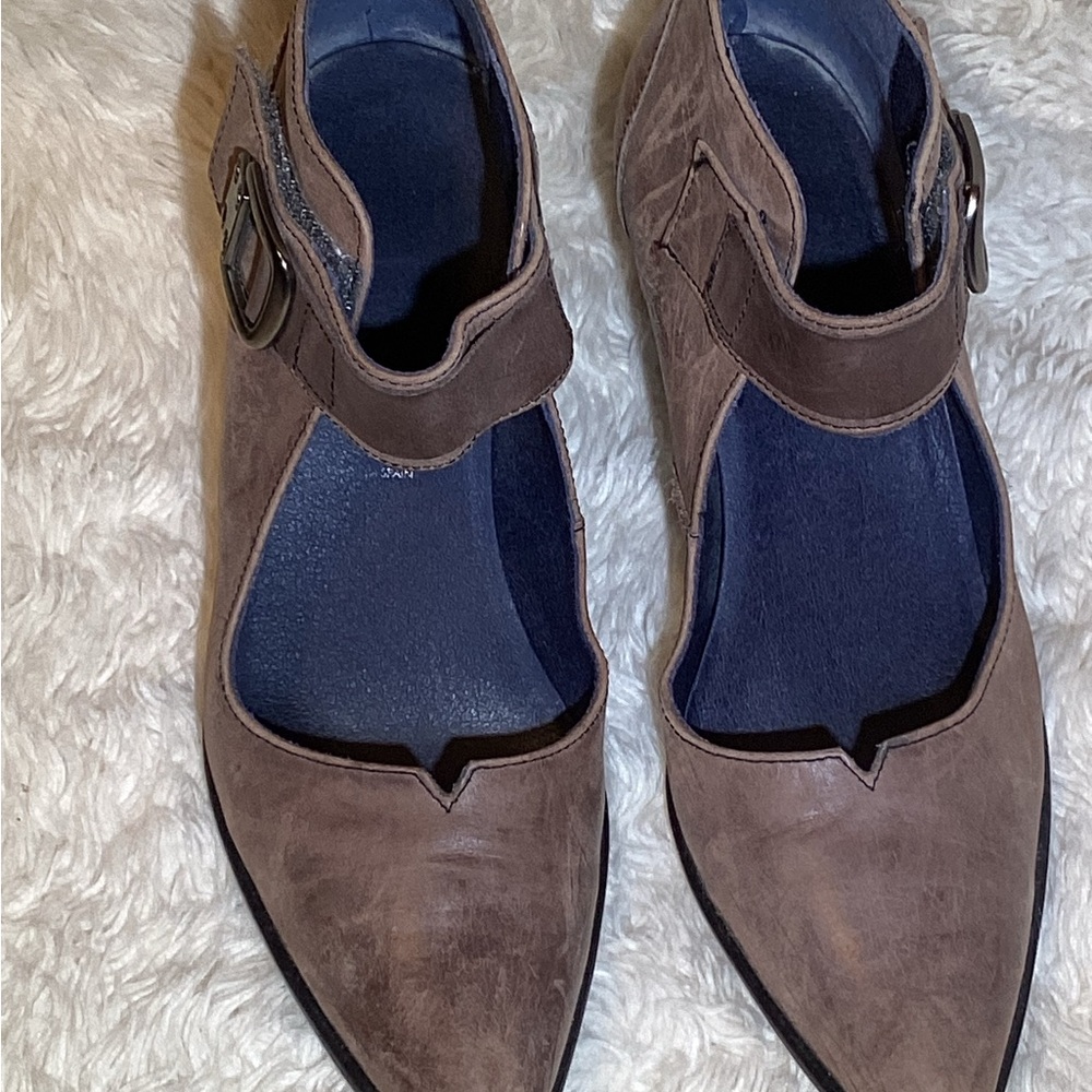 Dorking brown leather shoes size7